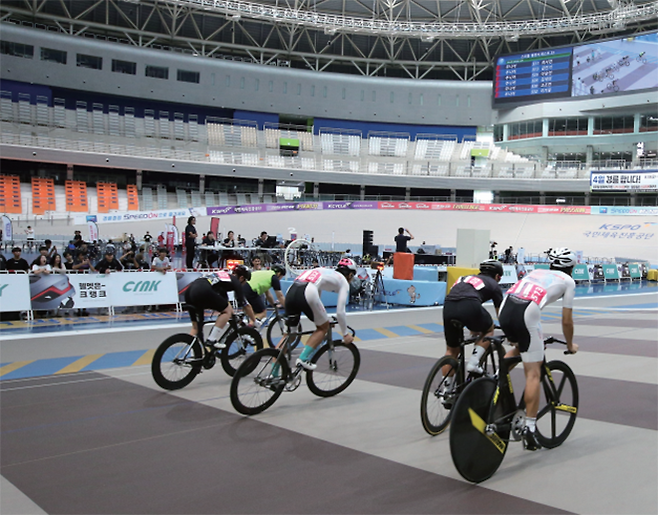 2023년 스피돔 챌린지 페스트(동호인 트랙자전거 대회). 사진=서울올림픽기념국민체육진흥공단 경륜경정총괄본부 제공