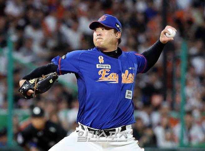 올 시즌 KBO리그에 돌아온 류현진은 2011년 이후 13년 만의 10승을 달성했다. 사진=김민규 기자 mgkim1@edaily.co.kr&nbsp;