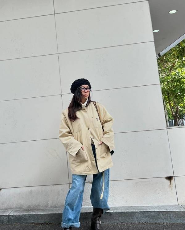 배우 황신혜가 2일 자신의 SNS를 통해 근황을 전했다. 사진 = SNS