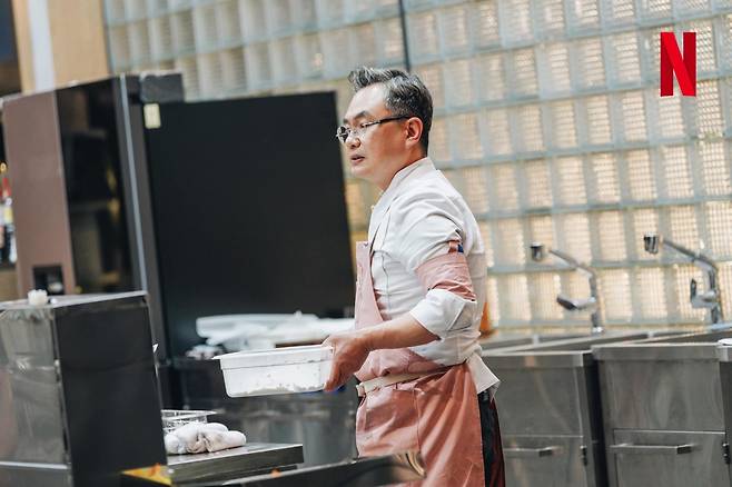 안유성 셰프가 '흑백요리사' 탈락 이후 심경을 밝혔다. /사진=넷플릭스 제공