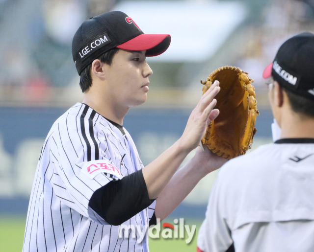 2024년 9월 4일 서울 잠실야구장에서 열린 '2024 신한 SOL Bank KBO 리그' SSG 랜더스-LG 트윈스 경기. LG 임찬규./마이데일리