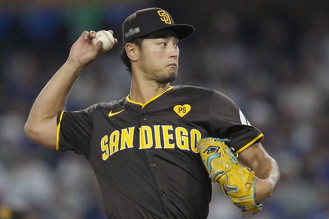 ▲ 샌디에이고 파드리스 다르빗슈 유가 빅게임 피처의 면모를 보여줬다. 왜 가을야구에 에이스가 필요한지 증명한 투구였다. ⓒ 연합뉴스/AP통신
