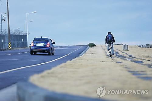 제주 자전거 환상자전거길 [연합뉴스 자료사진]