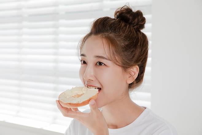 건강을 위해서는 아침에 탄수화물을 섭취하는 것이 바람직하다./사진=클립아트코리아