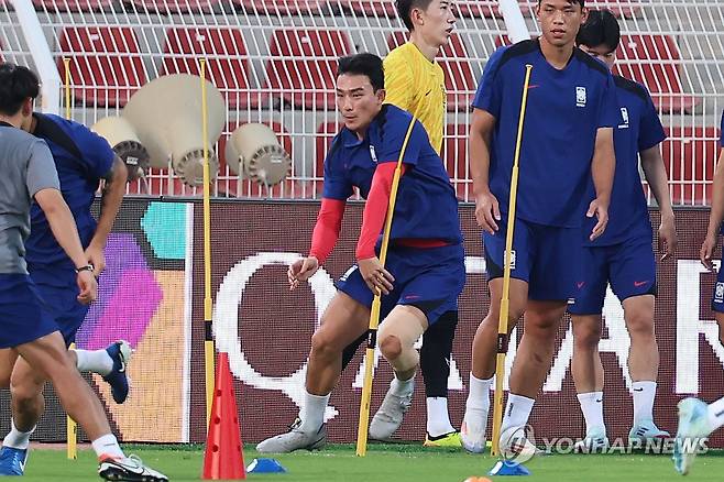 훈련하는 조유민 [연합뉴스 자료사진]