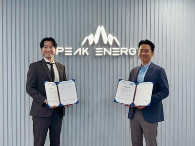 Kim Hyung-Jun VP/COO of INUPS, and Jaepil Park, Country Head South Korea of PEAK ENERGY
(Friday, September 13)