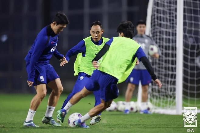 부상 선수들의 대체 선수로 합류한 문선민(가운데) [대한축구협회 제공. 재판매 및 DB 금지]