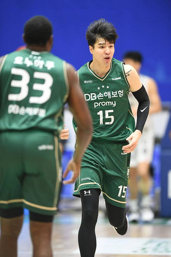 [서울=뉴시스] 프로농구 원주 DB의 김종규. (사진=KBL 제공) *재판매 및 DB 금지