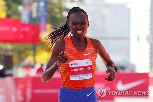 케냐 여자 마라토너 루스 체픈게티 [AFP=연합뉴스 자료사진. 재판매 및 DB 금지]