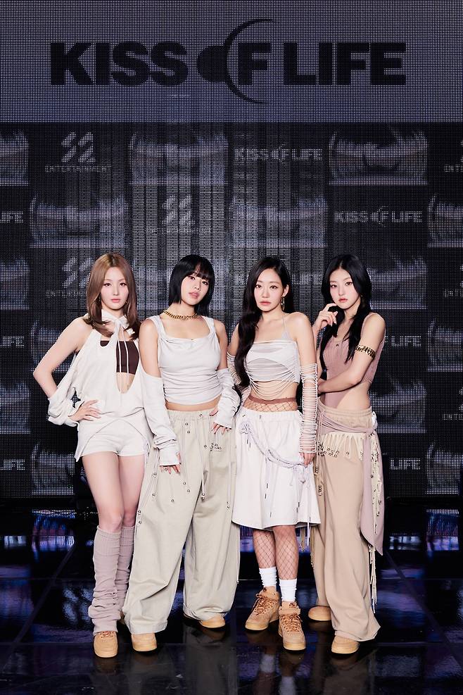 키스오브라이프 벨, 나띠, 쥴리, 하늘(왼쪽부터). 사진 제공=S2엔터테인먼트
