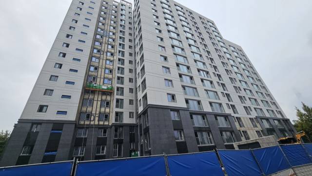 서울 송파구 송이로 12길에 위치한 잠실더샵루벤아파트(송파성지아파트 리모델링) 증축 공사 현장. 백주연 기자