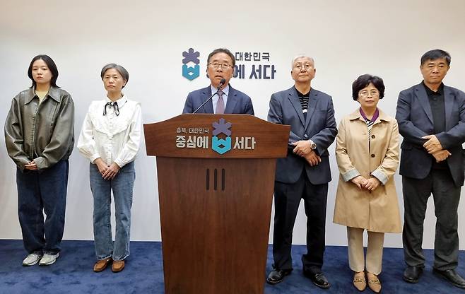 제천 화재참사 사망자 지원 조례 제정을 호소하는 유가족들 [촬영 전창해 기자]