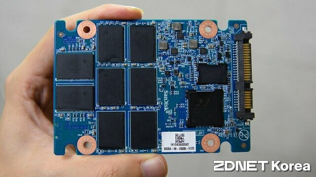 SATA3 SSD는 1GB당 단가나 HDD 대비 속도에서 여전히 경쟁력을 가졌다는 평가다. (사진=지디넷코리아)