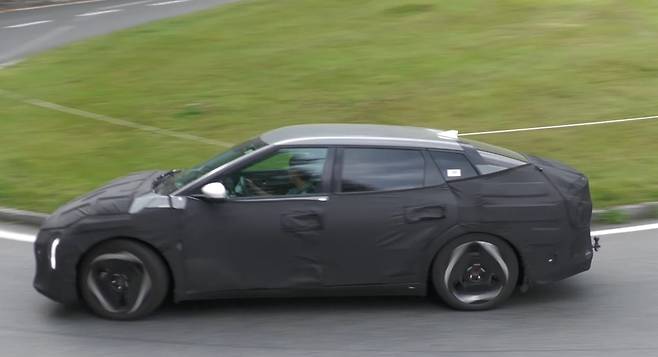 기아 전기 세단 EV4 (출처: 오토스파이넷)