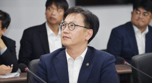 Vice Minister for Economy and Finance Kim Beom-seok presided over the ‘Investment Express Meeting’ on the 15th. (Ministry of Economy and Finance) (Ministry of Economy and Finance)