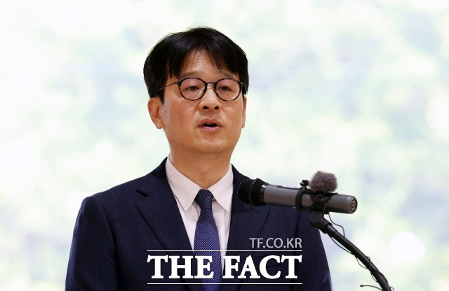 검찰 독재위원회는 "중앙지검장을 이창수로 바꾼 이유를 이제 알겠다"며 이창수 지검장을 비판하기도 했다. /뉴시스