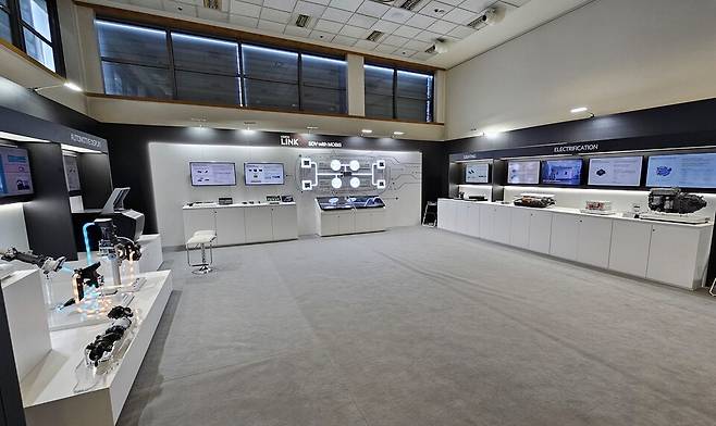 &nbsp; 현대모비스 프라이빗 부스 전경(출처:한국자동차기자협회)