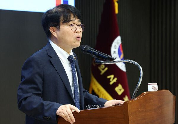 임현택 대한의사협회장이 지난 7월 서울 용산구 의협 회관에서 열린 기자회견에서 발언하고 있다. [사진출처=연합뉴스]