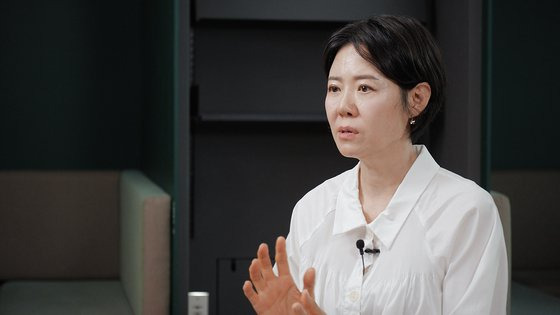 지난달 김은진 (주)레오비젼·레오대출연구소 대표가 중앙일보 VOICE팀과 인터뷰하고 있다.