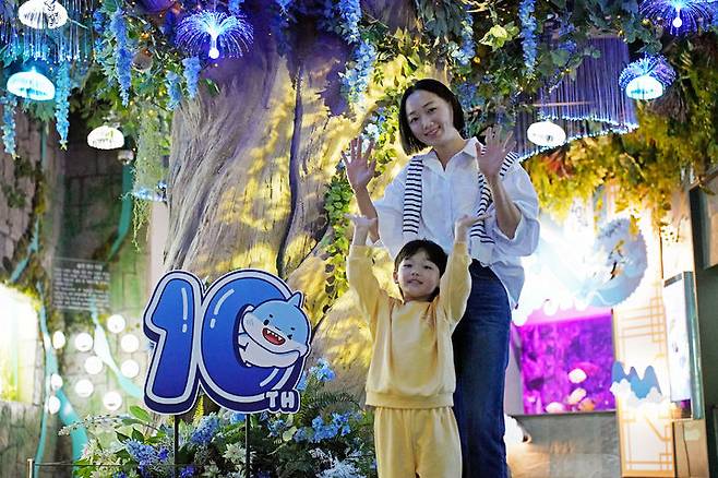 롯데월드 아쿠아리움 '개원 10주년 기념 포토존'  *재판매 및 DB 금지