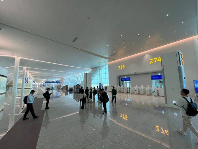 17일 언론에 공개된 인천국제공항 4단계 건설사업 동편 확장부. 김민호 기자