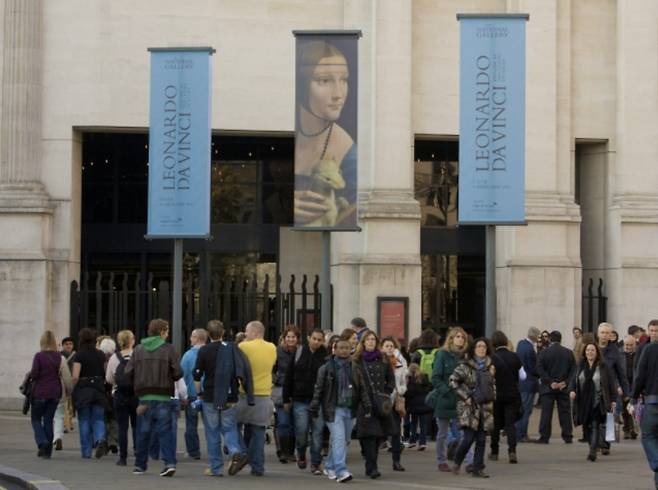영국 국립미술관인 내셔널갤러리가 작품 살바토르 문디를 전시했을 당시. [게티이미지]