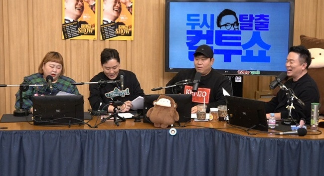 왼쪽부터 홍윤화, 최성민, 문세윤, 김태균(SBS 파워FM ‘두시탈출 컬투쇼’)