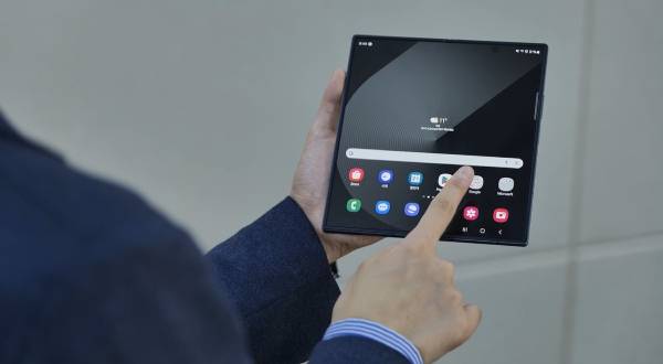 Galaxy Z Fold SE. (Samsung Electronics)