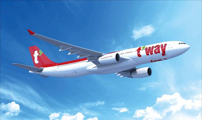 티웨이항공을 둘러싼 경영권 분쟁이 한층 격화될 조짐이다. 사진은 티웨이항공의 항공기. (티웨이항공 제공)