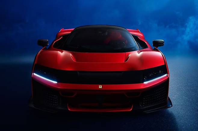 페라리 F80 정면