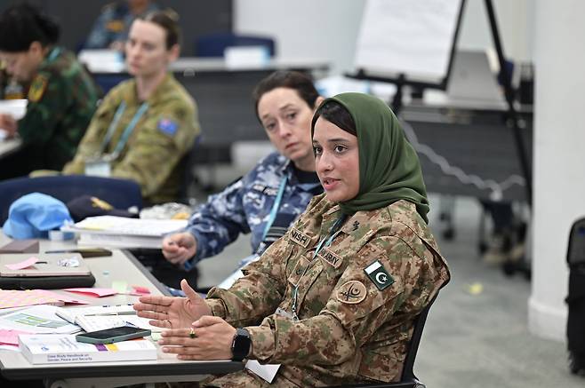 Female soldiers from across Asia-Pacific region gather to participate in a training held at UN Women's office in Seoul on Monday. (UN Women)