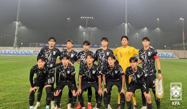 [서울=뉴시스]U-16 남자 축구대표팀. (사진=대한축구협회 제공)