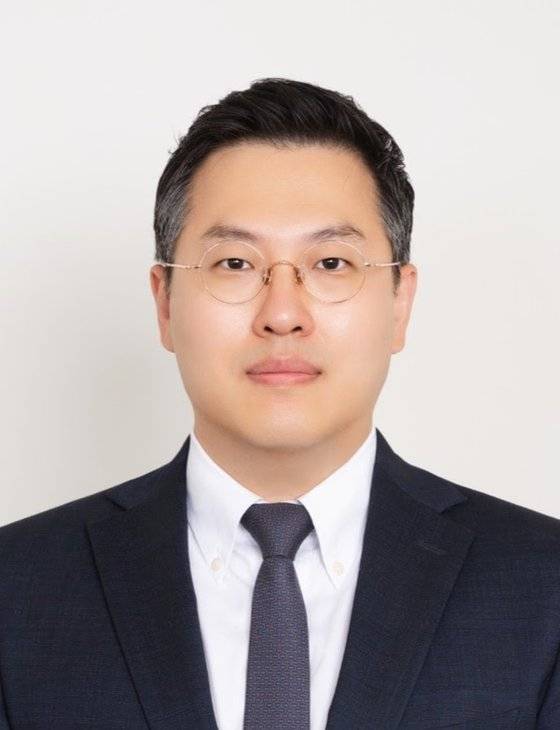 연원호 전 국립외교원 경제기술안보연구센터장이 현대자동차그룹 GPO(Global Policy Office) 내 글로벌경제안보실장으로 영입됐다. 박현주 기자.