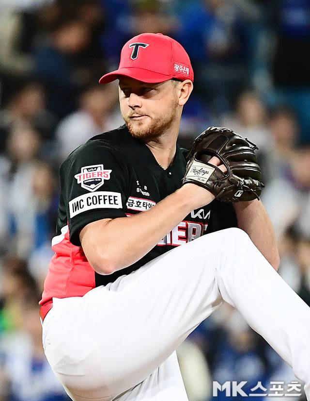 라우어는 한국시리즈 3차전에서 무난한 투구를 펼쳤다. 사진(대구)=김영구 기자