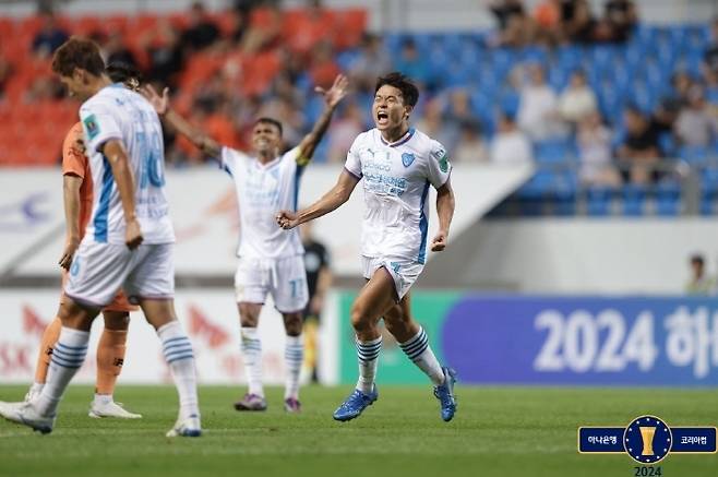 포항 스틸러스 정재희. 사진=대한축구협회