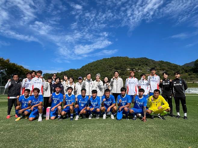 울산 특수학교 운동부 소속 학생선수와 고등학교 학생선수 17명이 제44회 전국장애인체육대회에서 5개 종목에 출전한다. 울산광역시교육청 제공