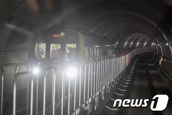 2017년 개통한 우이경전철. 2017.9.3/뉴스1 ⓒ News1 유승관 기자