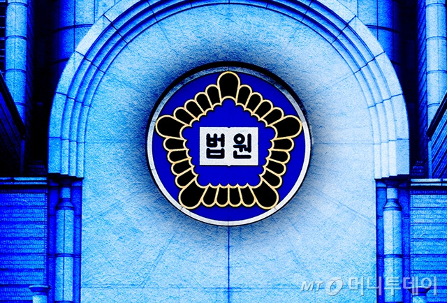 일면식 없는 여성 2명을 폭행하고 그 중 1명에게 성범죄를 저지른 20대가 징역 30년형을 받았다./사진=김현정 디자인기자