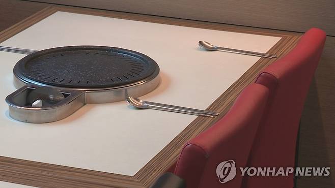 고깃집 식당 테이블 [연합뉴스TV 제공 사진으로 기사 내용과 관계없음.]