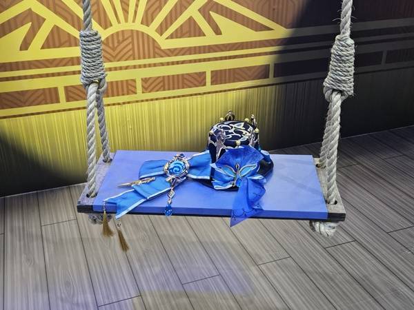 - 푸리나의 모자와 리본은 왜 여기있는 걸까?