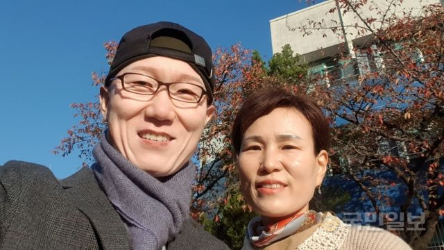 지난 3월 15일 인하대병원에서 심장, 폐장, 간장, 좌·우 신장을 기증해 5명을 살린 뒤 세상을 떠난 정수연씨. 오른쪽은 정씨의 아내 김미영씨. 김씨 제공