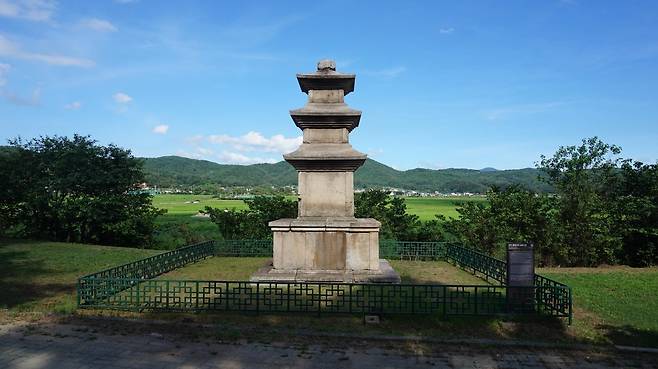 경주 낭산 북편 황복사지 삼층석탑 [국가유산청 국가유산포털 제공. 재판매 및 DB 금지]