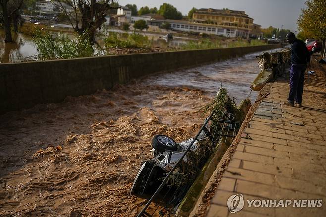 스페인 대홍수 [AP 연합뉴스. 재판매 및 DB 금지]