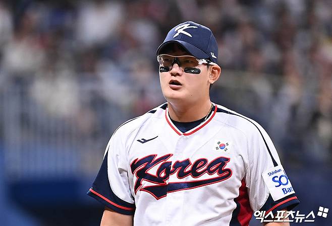 대표팀 투수 김서현은 1일 고척스카이돔에서 열릴 '2024 K-BASEBALL SERIES with TVING' 쿠바 대표팀과 평가전에서 구원 등판했다. 최고 시속 155㎞의 강속구를 앞세워 상대 타선을 완벽하게 처리했다. 엑스포츠뉴스 DB