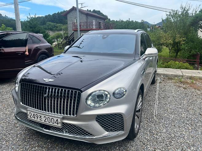 벤틀리 벤테이가 EWB 아주르의 모습/사진= 임찬영 기자