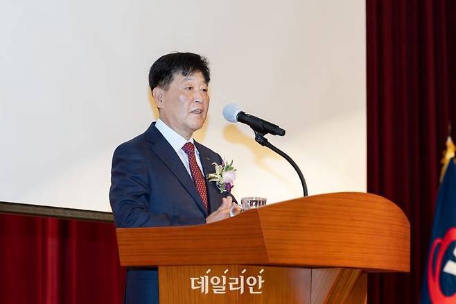 한국서부발전은 4일 충남 태안 본사에서 송재섭 상임감사위원의 취임식을 진행했다.ⓒ서부발전