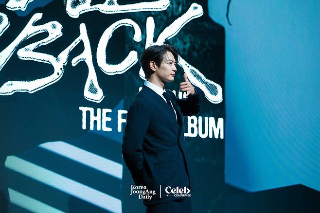 Minho poses for the cameras during a press conference held on Monday at the Fairmont Ambassador Seoul in Yeouido, western Seoul. [DANIELA GONZALEZ PEREZ]