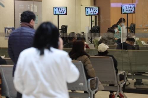 올해 상반기 기준 정형외과와 가정의학과의 실손보험금 70% 이상이 비급여 진료에 지급된 것으로 파악됐다. ⓒ연합뉴스