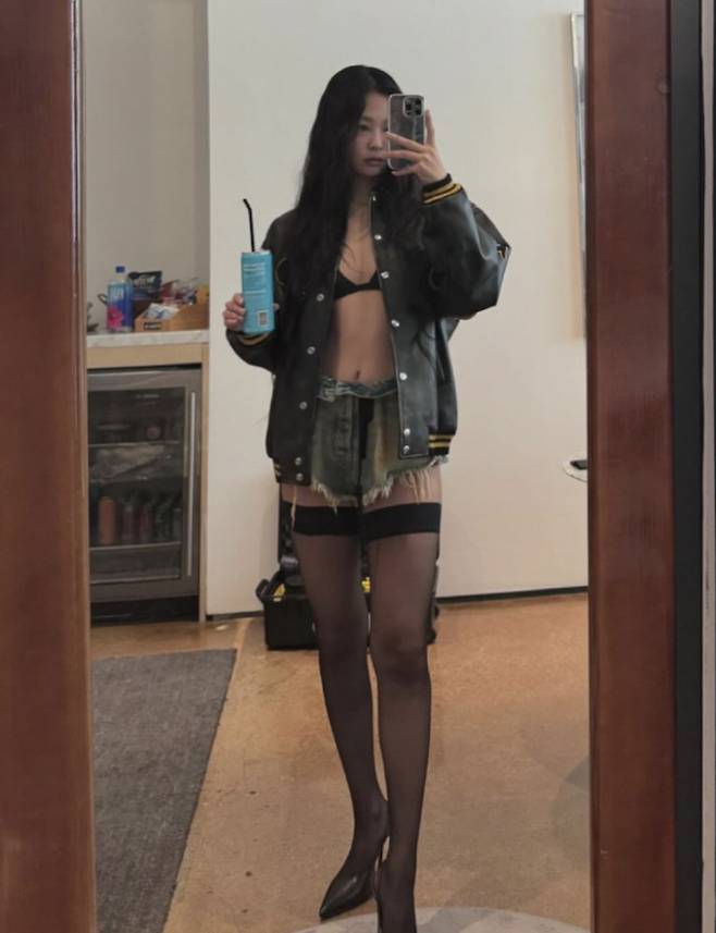 제니 (출처: 인스타그램)