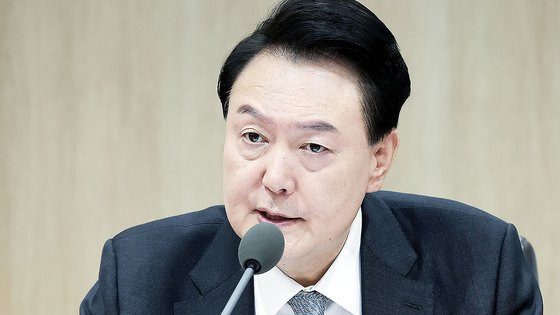 윤석열 대통령이 지난달 29일 오전 서울 용산 대통령실에서 열린 제46회 국무회의에서 모두발언을 하고 있다. 대통령실사진기자단